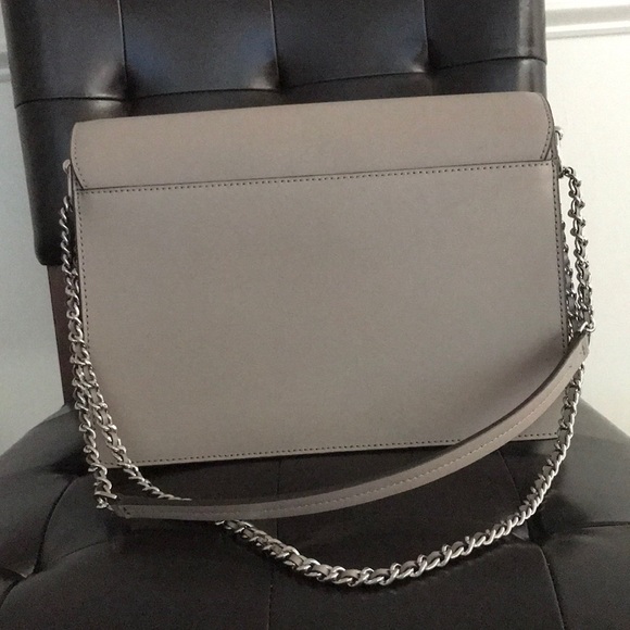 Tory Burch Large Parker Convertible Shoulder Bag - Picture 2 of 5